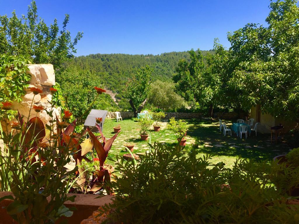 El Achkar Guesthouse Beit ed-Dine Dış mekan fotoğraf