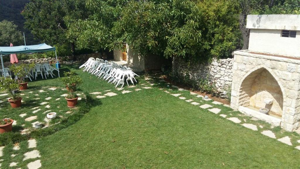 El Achkar Guesthouse Beit ed-Dine Dış mekan fotoğraf